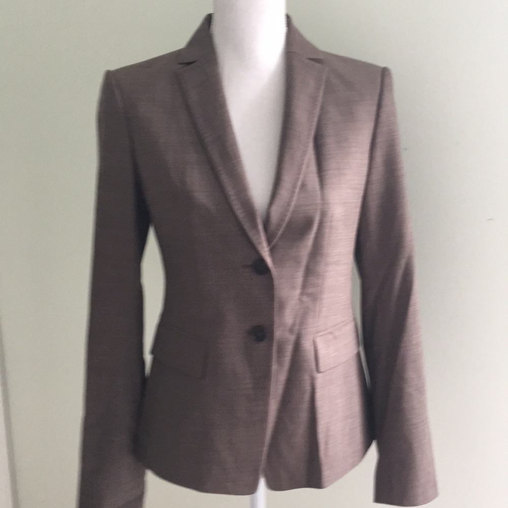 Ann Taylor Woman’s Suit Jacket